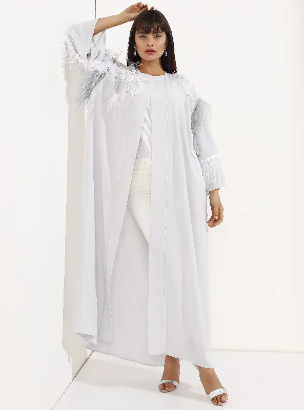 Loose Cut Feathered Silver Kaftan Abaya Down Puffer Quilted